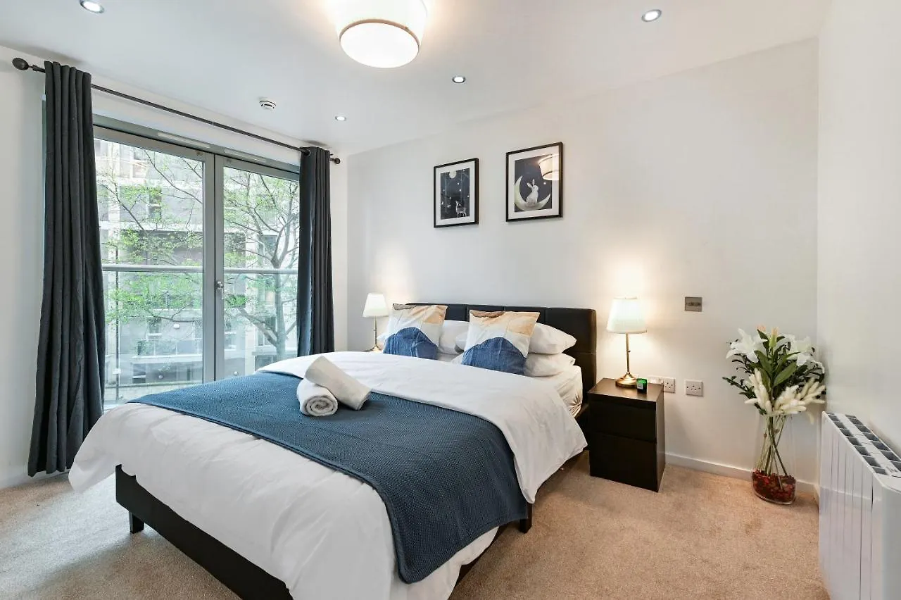 Khayat Homes - The Cosmo - Two Bed Londra Regno Unito