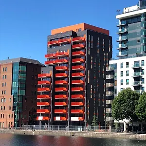 Appartamento Clover Court By Aeria, Londra